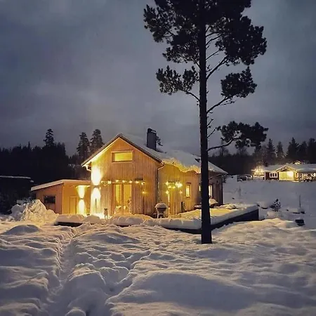 Wonderful Barn Cabin In Jaervsoe Harsa Exterior photo